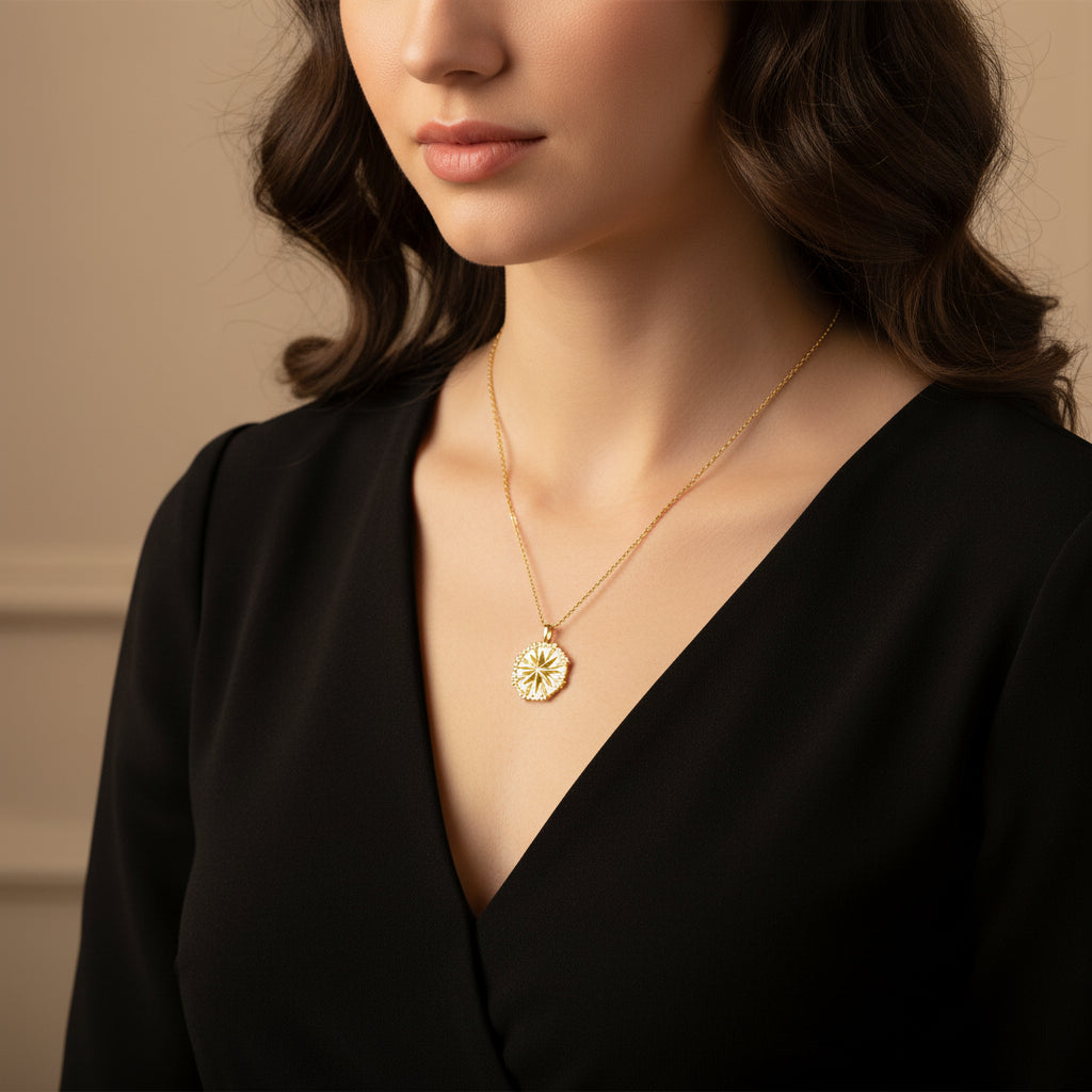 Aurora Compass Kolyesi