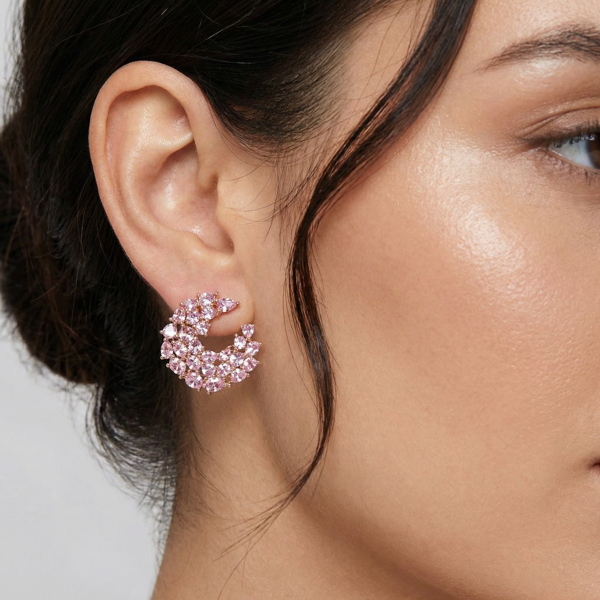 Rosé Işıltı Küpe