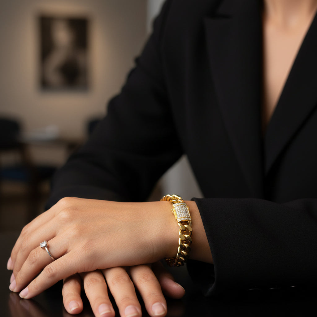 Golden Lock Bilekliği